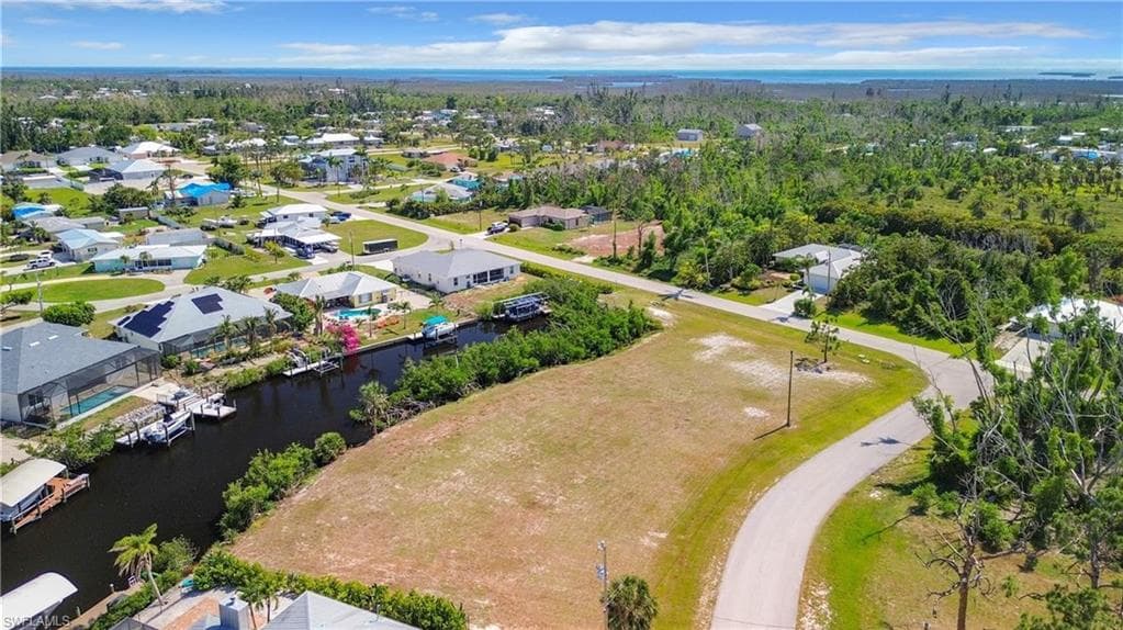 5643 Ann Arbor DR, BOKEELIA FL 33922-8