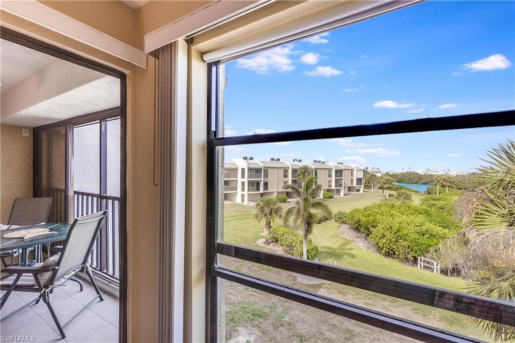 21420 Bay Village DR # 216, FORT MYERS BEACH FL 33931-20