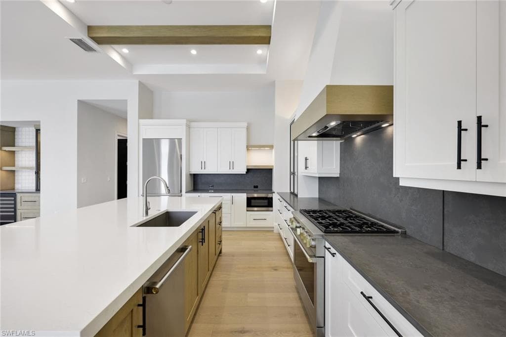 16728 Enclave CIR, NAPLES FL 34110-5