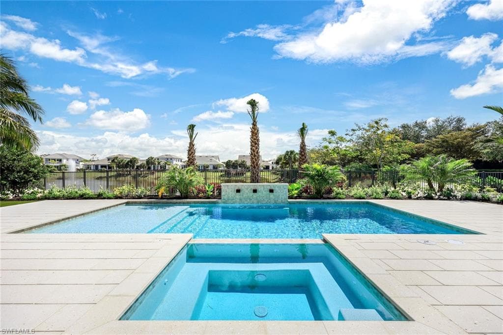 16728 Enclave CIR, NAPLES FL 34110-45