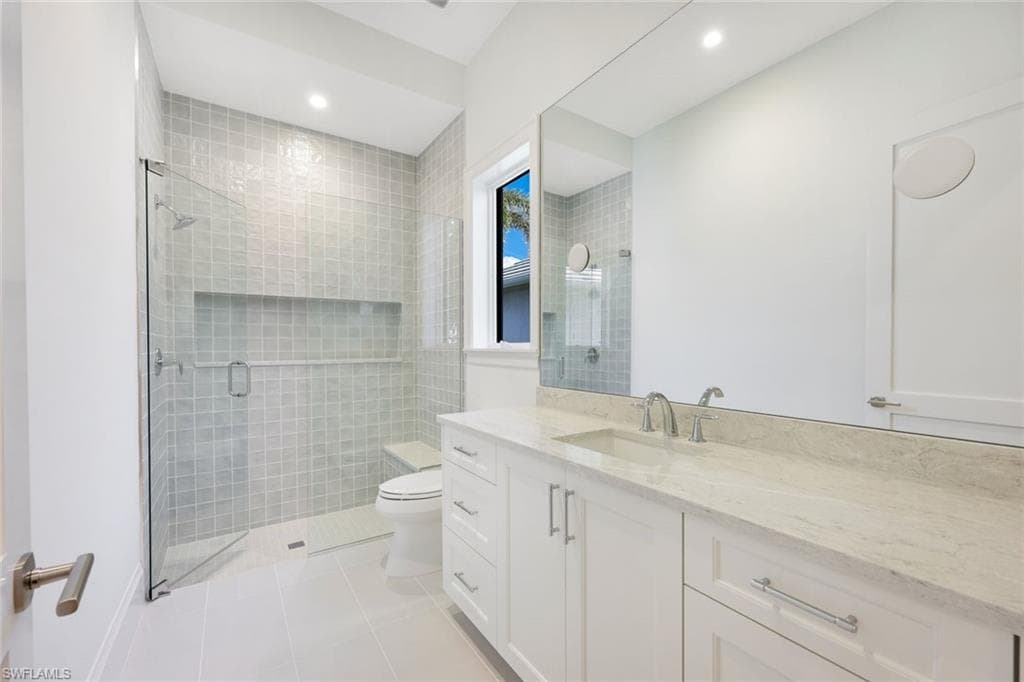 16728 Enclave CIR, NAPLES FL 34110-23