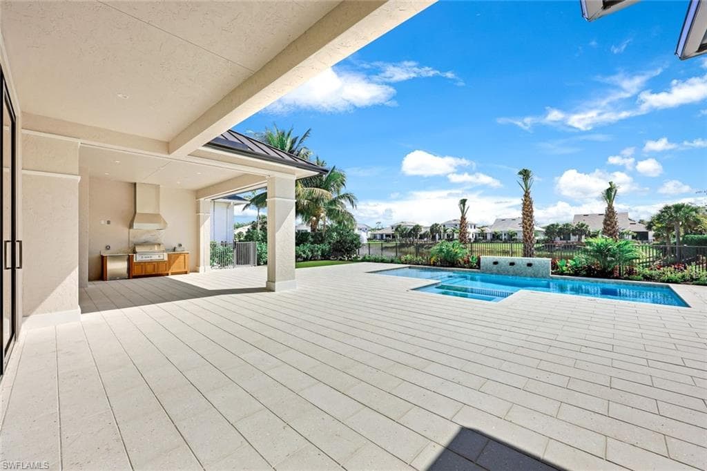 16728 Enclave CIR, NAPLES FL 34110-39