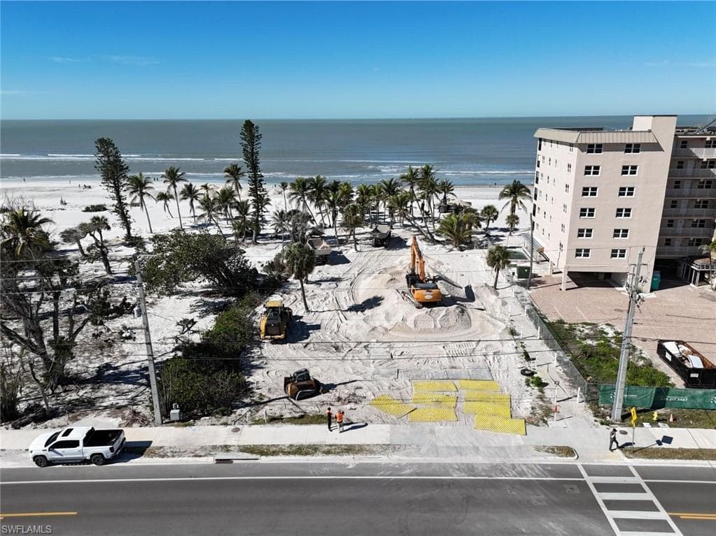7798 Estero BLVD, FORT MYERS BEACH FL 33931-1