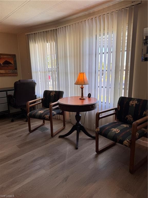 264 Shoreland DR, FORT MYERS FL 33905-9