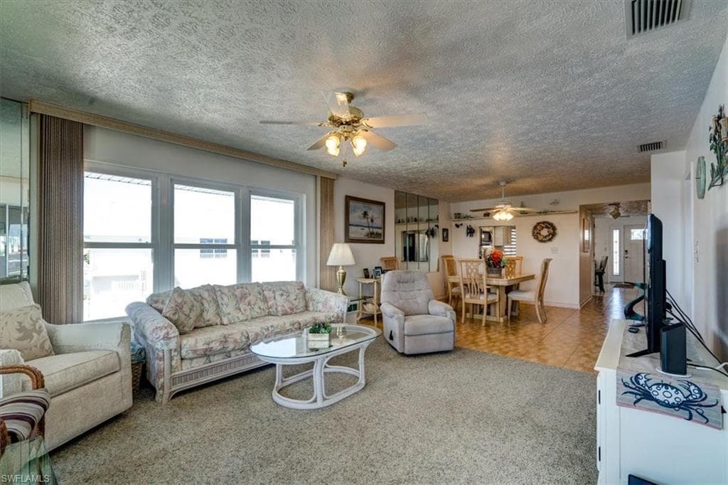 4104 SE 18th AVE # 2D, CAPE CORAL FL 33904-11
