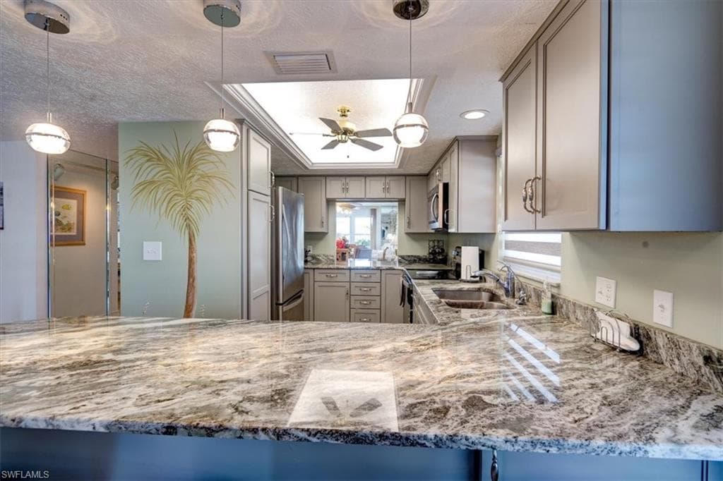 4104 SE 18th AVE # 2D, CAPE CORAL FL 33904-2