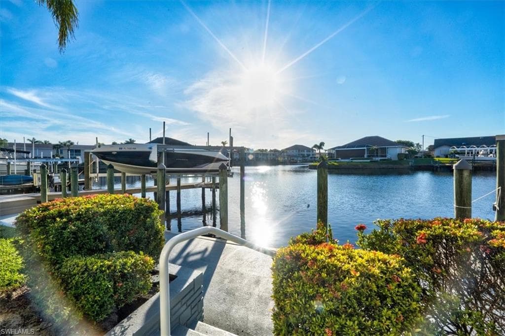 4104 SE 18th AVE # 2D, CAPE CORAL FL 33904-29