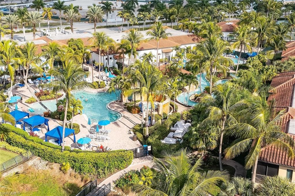 985 Sandpiper ST # I201, NAPLES FL 34102-40