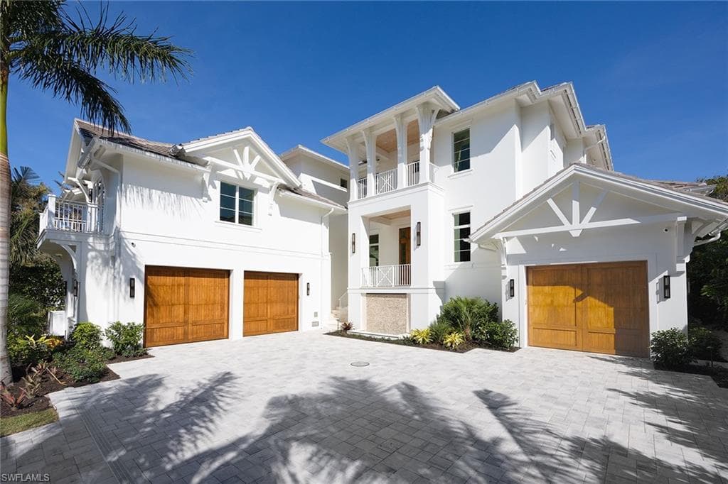 3277 Gordon DR, NAPLES FL 34102-5