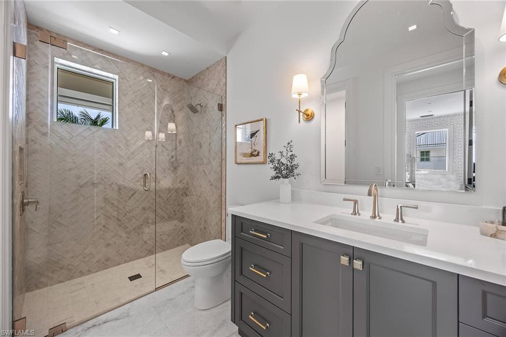 3277 Gordon DR, NAPLES FL 34102-25