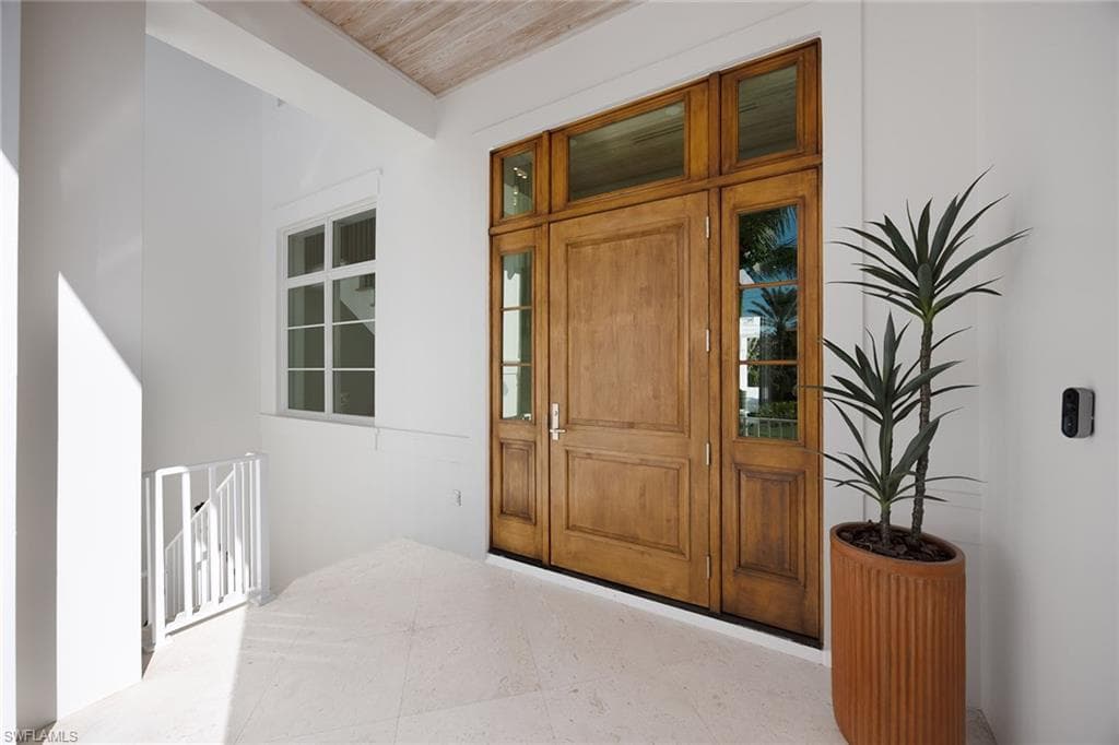 3277 Gordon DR, NAPLES FL 34102-6