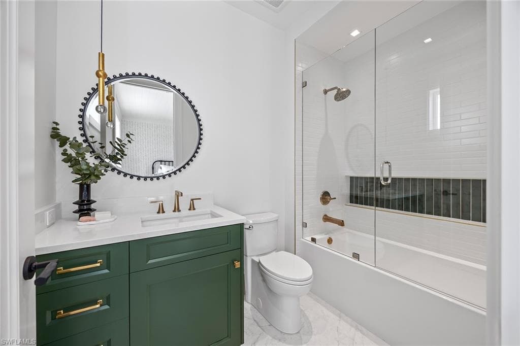 3277 Gordon DR, NAPLES FL 34102-27