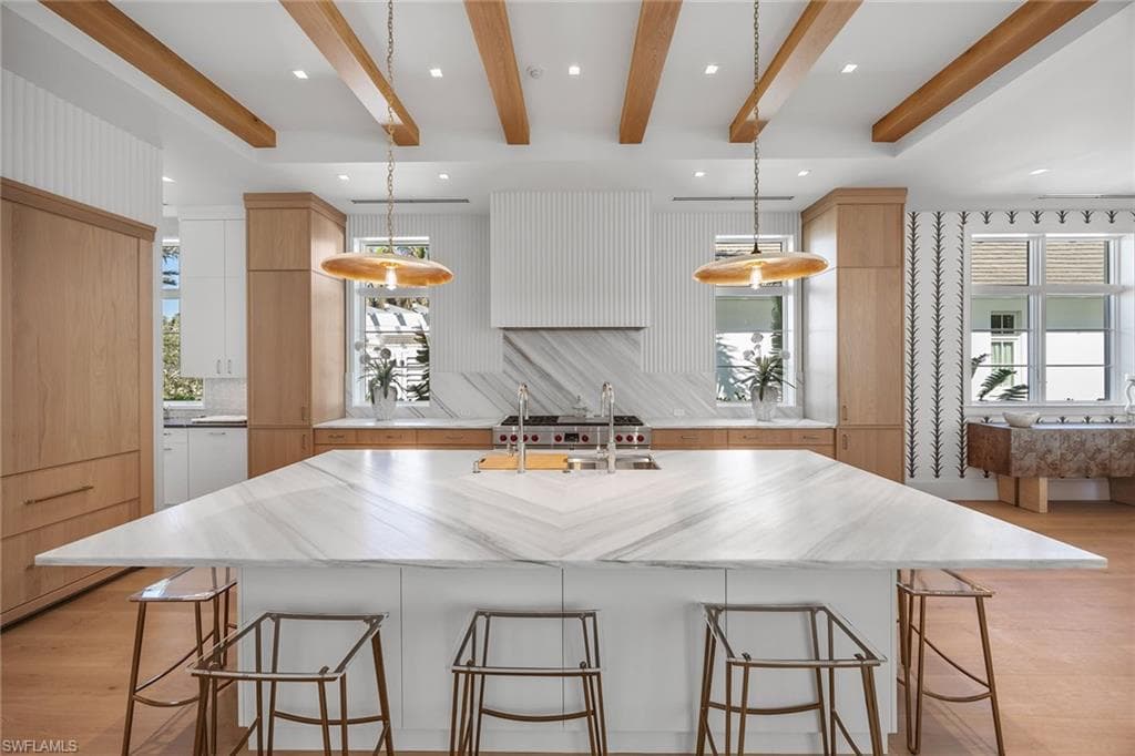3277 Gordon DR, NAPLES FL 34102-10