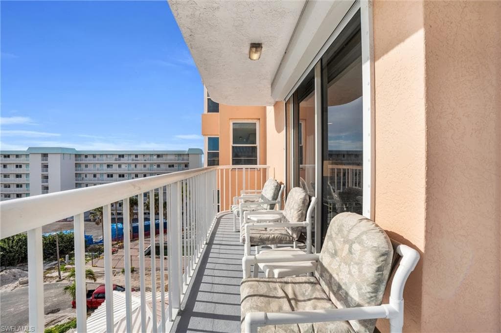 7390 Estero BLVD 503-26