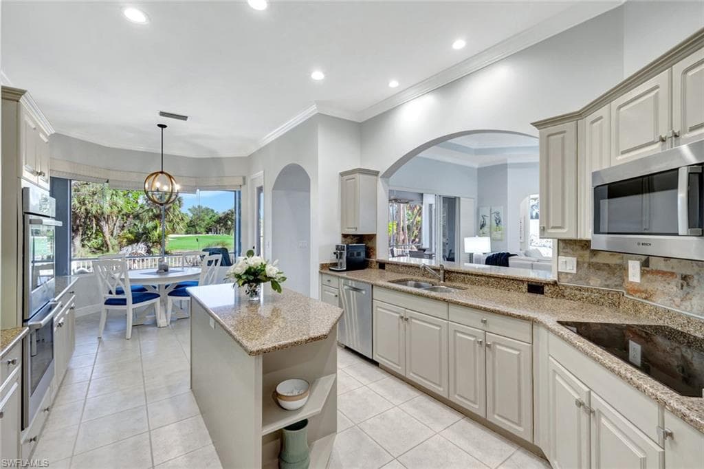 2450 WULFERT RD-20
