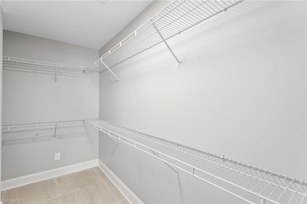 18404 Cutlass DR, FORT MYERS BEACH FL 33931-20