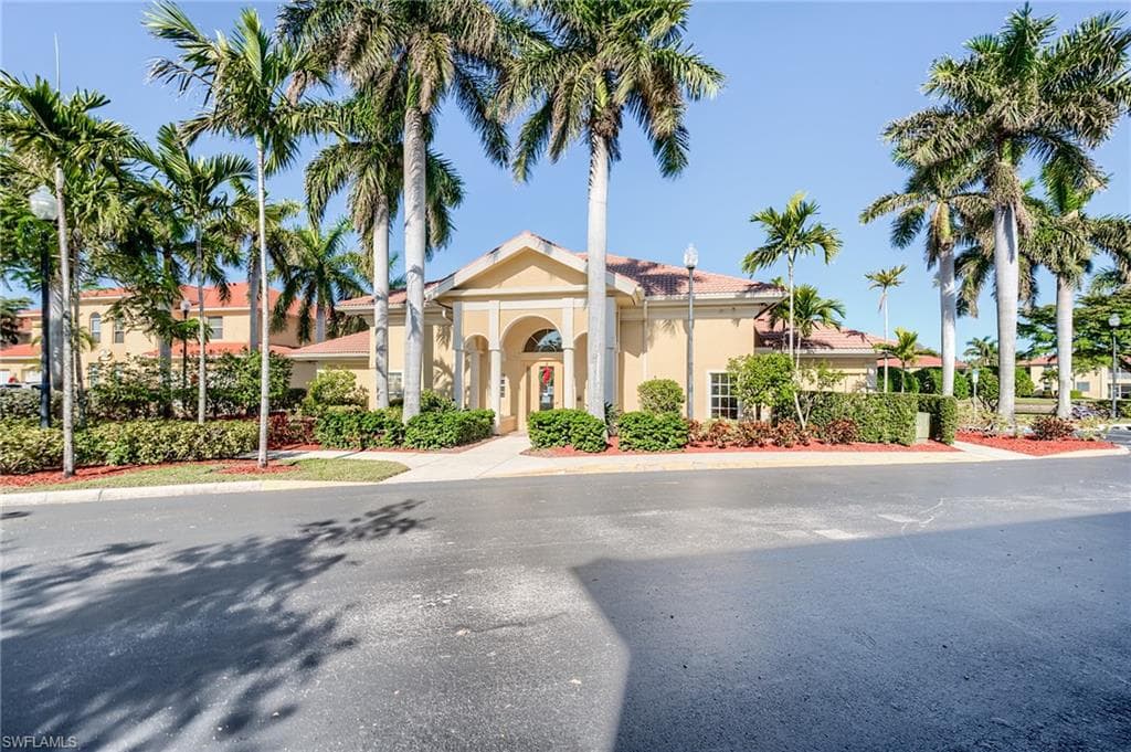 4241 Bellasol CIR # 1922, FORT MYERS FL 33916-1