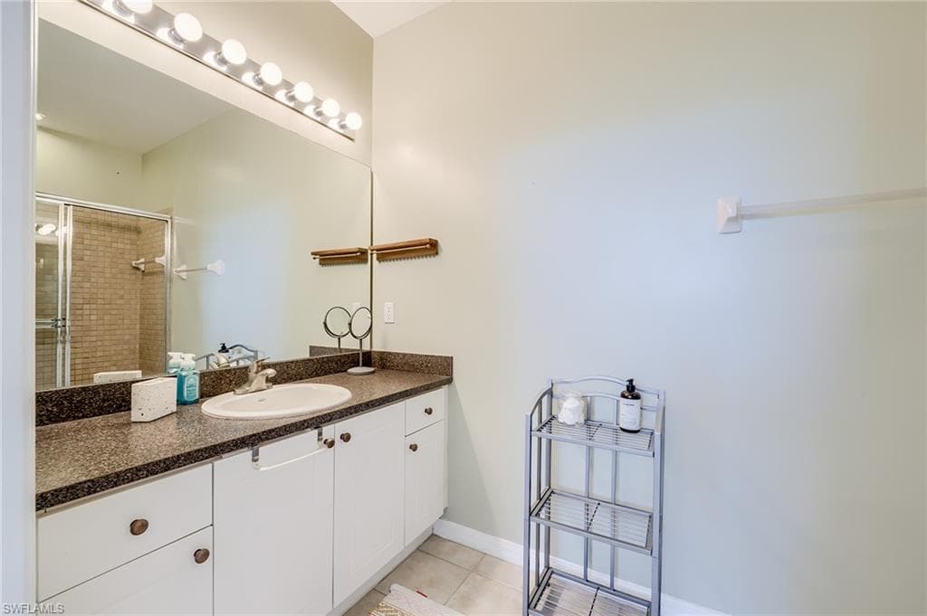4241 Bellasol CIR 1922-3