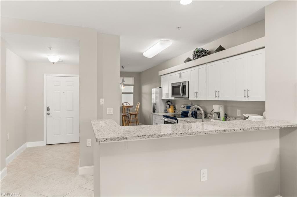 11021 Gulf Reflections DR # 103, FORT MYERS FL 33908-6