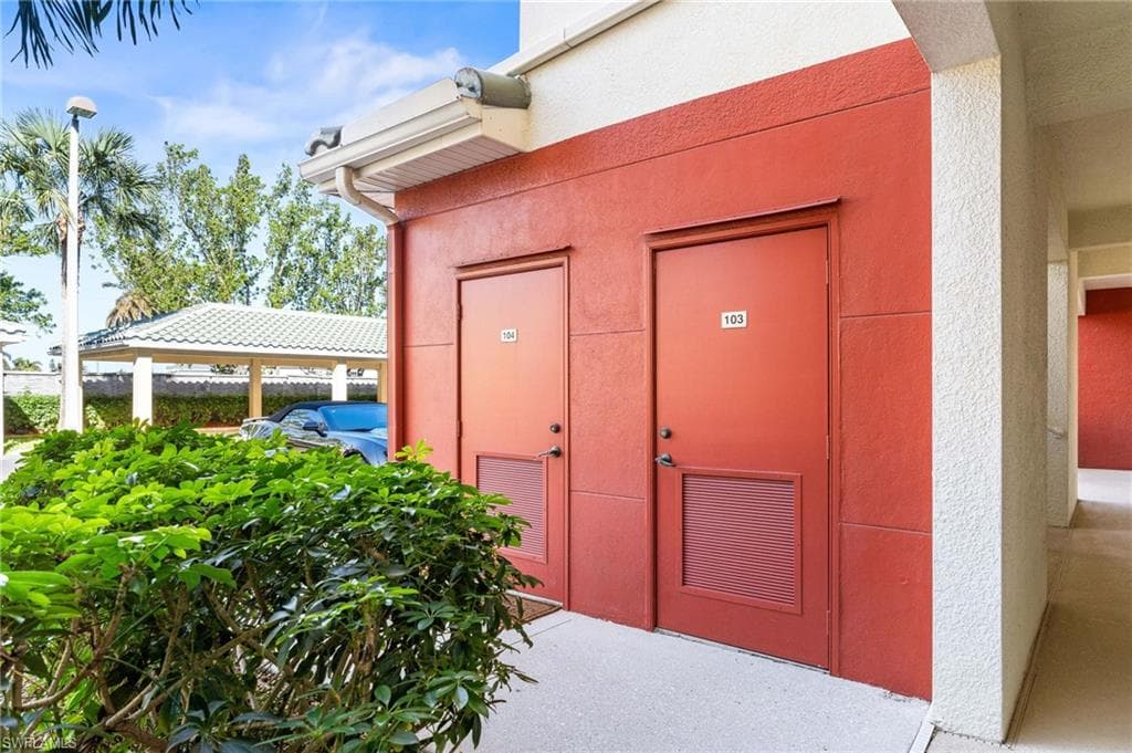 11021 Gulf Reflections DR # 103, FORT MYERS FL 33908-17