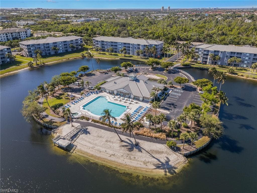 16595 Lake Circle DR # 245, FORT MYERS FL 33908-3