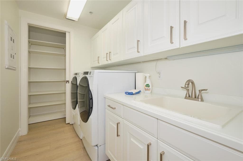 14300 Riva Del Lago DR # 805, FORT MYERS FL 33907-24