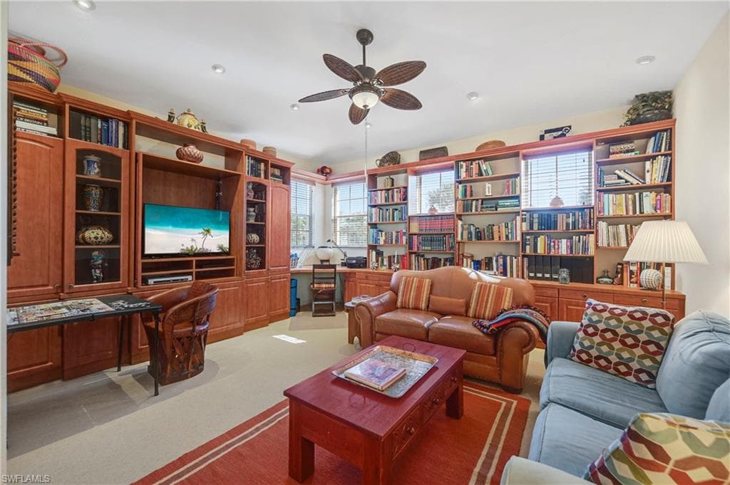 10801 Crooked River RD # 203, ESTERO FL 34135-30