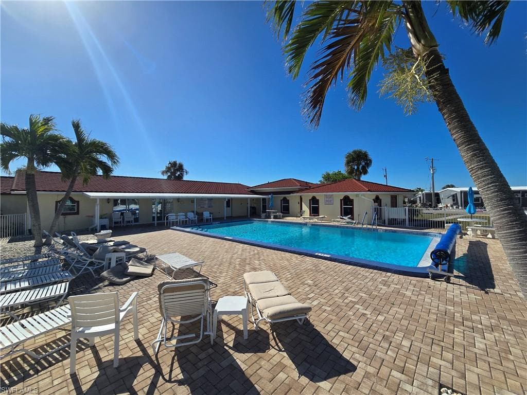 7228 Cobiac DR-5