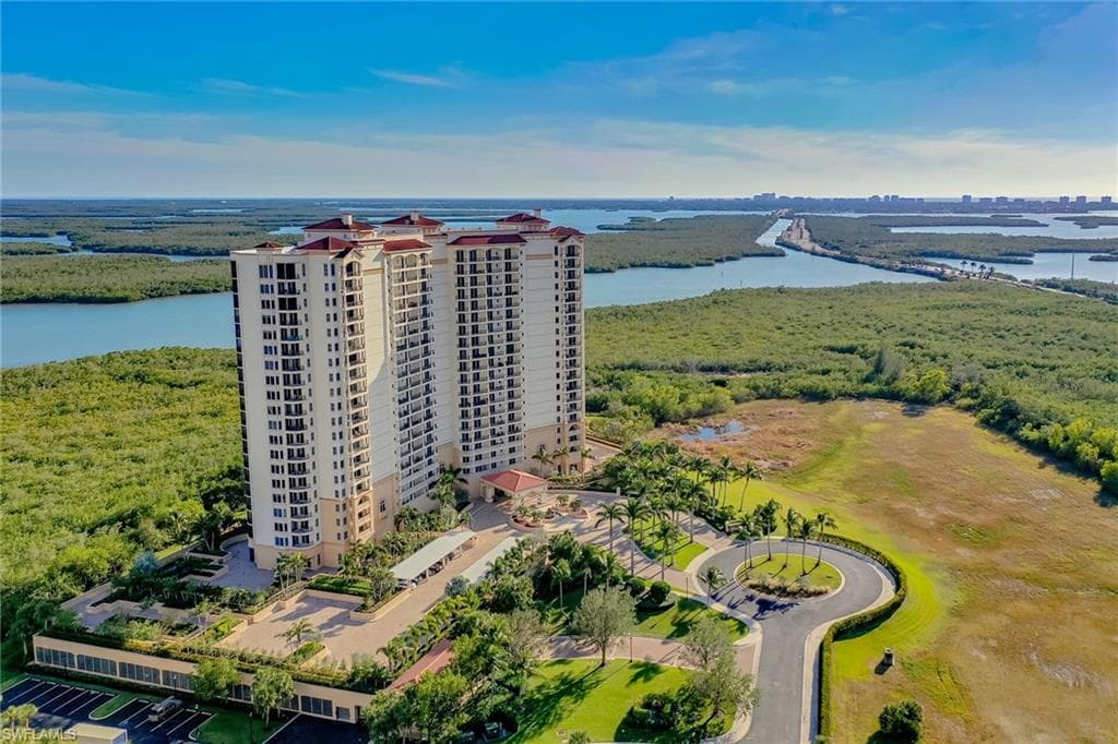 1050 Borghese LN 2105-2