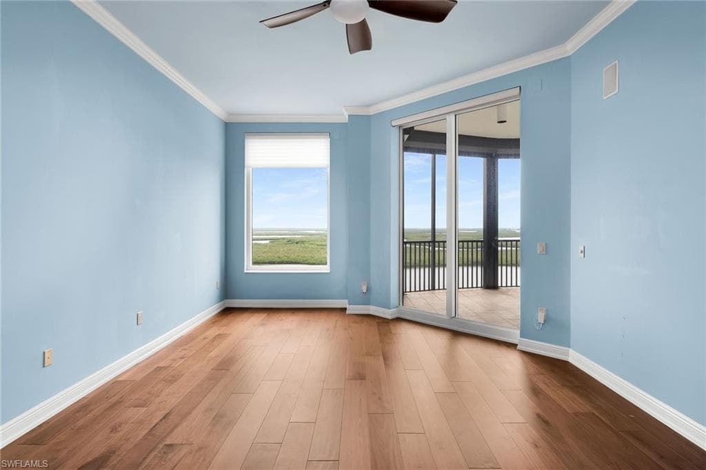 1050 Borghese LN 2105-17