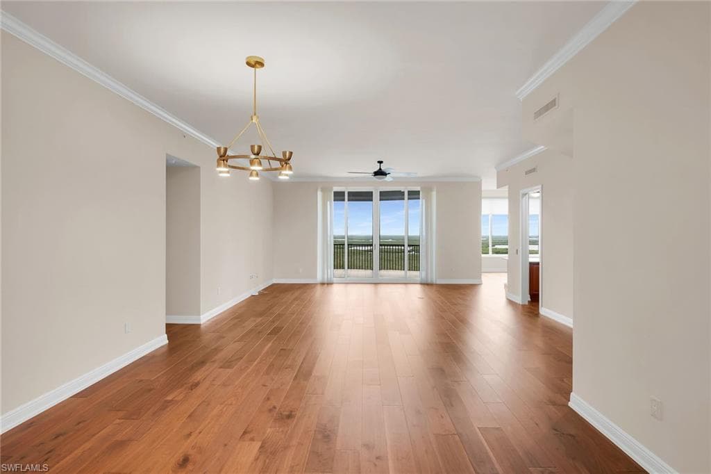 1050 Borghese LN 2105-16
