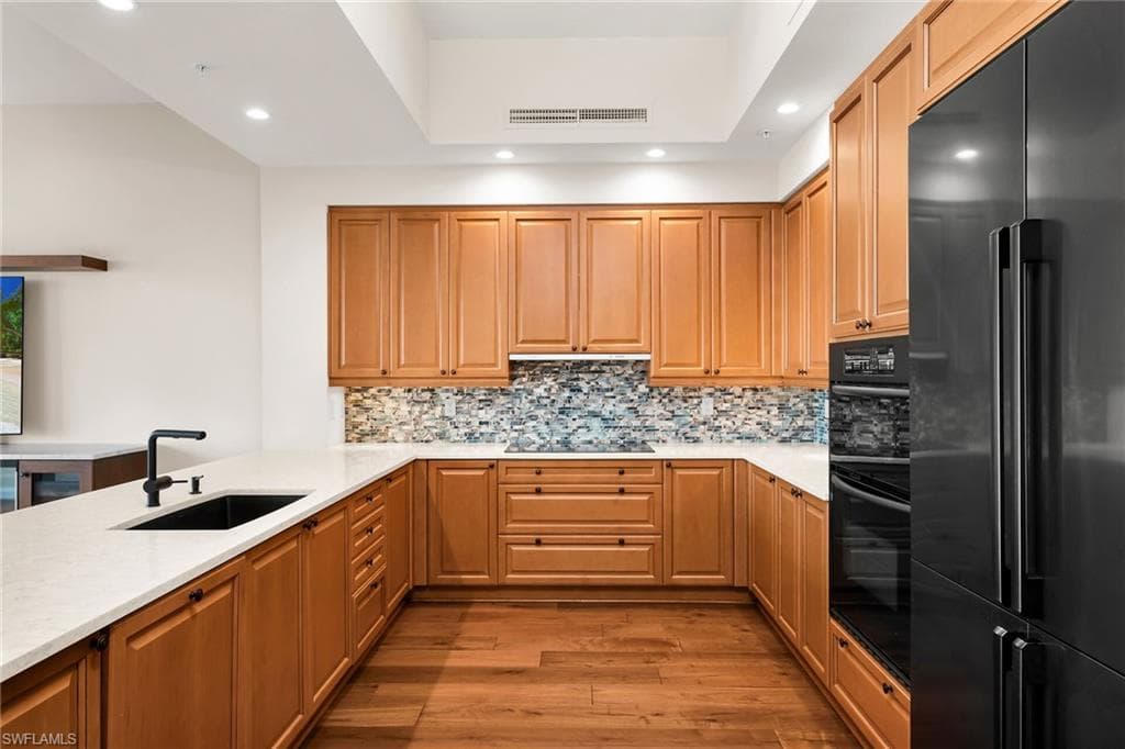1050 Borghese LN 2105-5