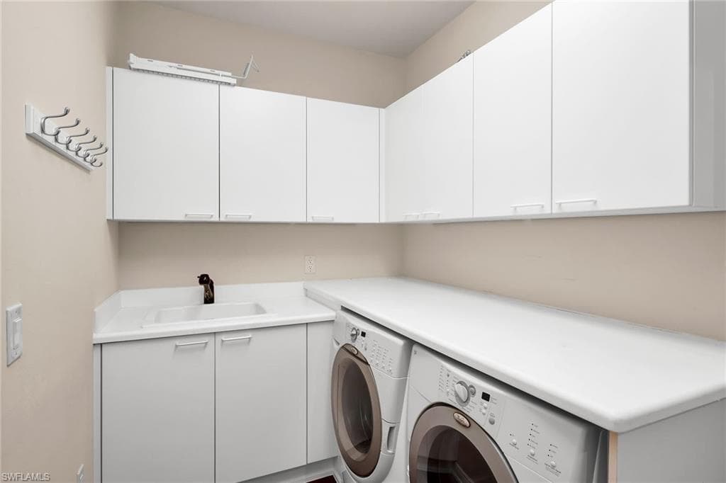1050 Borghese LN 2105-31