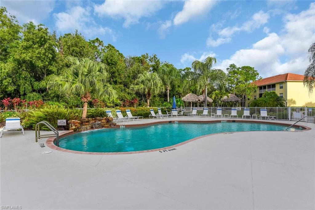 9165 Celeste DR # 303, NAPLES FL 34113-25