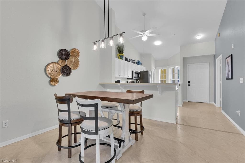 9165 Celeste DR # 303, NAPLES FL 34113-6