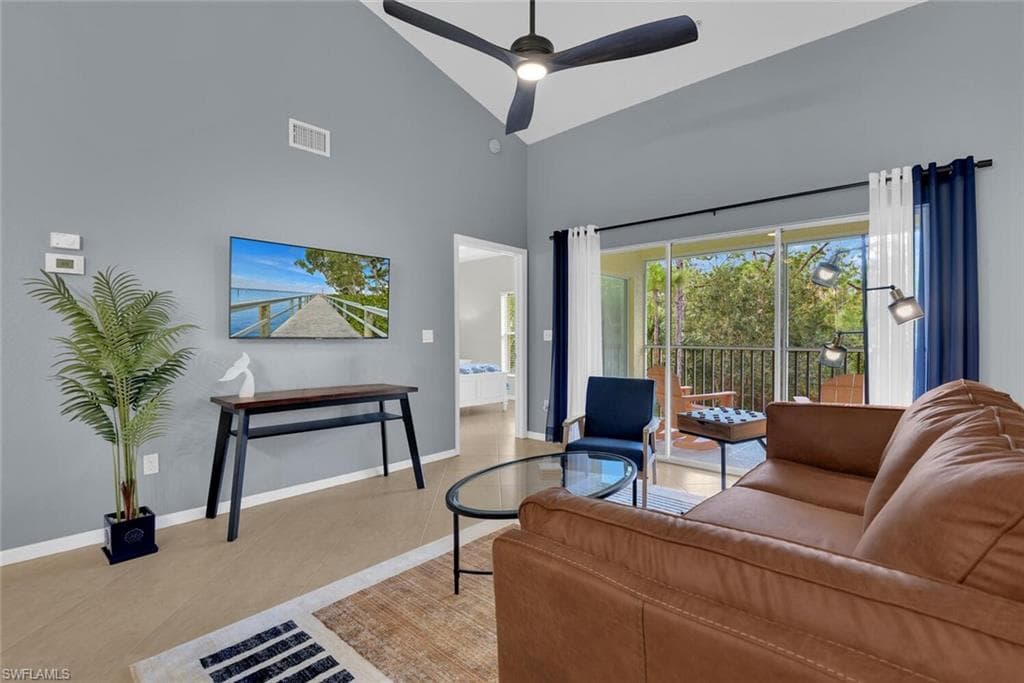 9165 Celeste DR # 303, NAPLES FL 34113-9