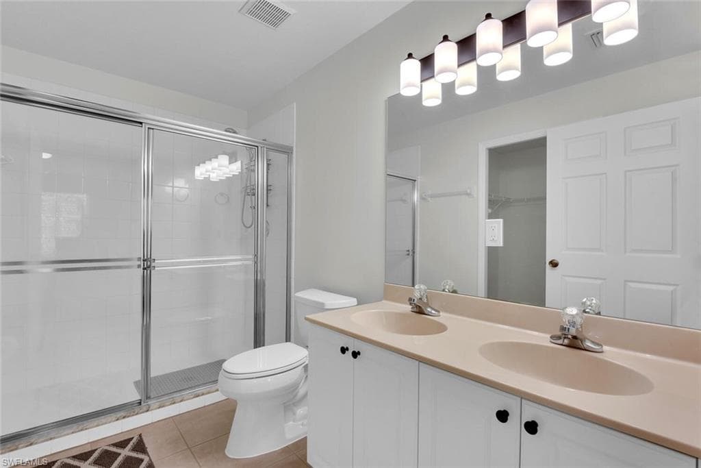 9165 Celeste DR # 303, NAPLES FL 34113-13