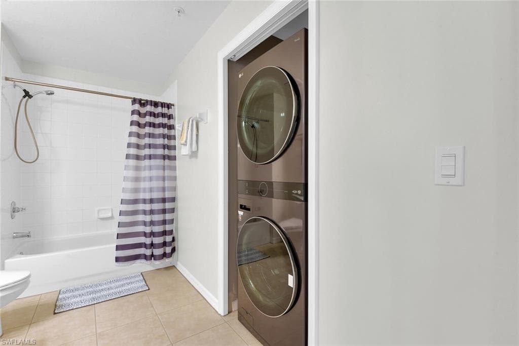 9165 Celeste DR # 303, NAPLES FL 34113-17