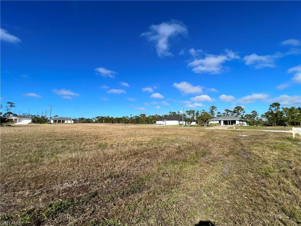 4752 NW 39th AVE, CAPE CORAL FL 33993-2