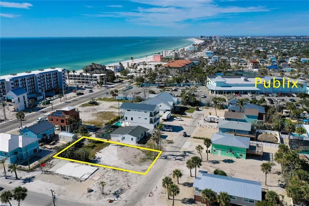 4870 Coral RD, FORT MYERS BEACH FL 33931-5