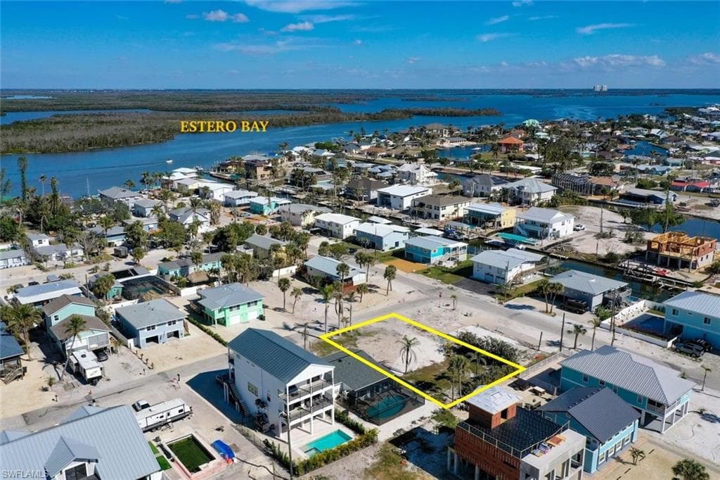 4870 Coral RD, FORT MYERS BEACH FL 33931-2