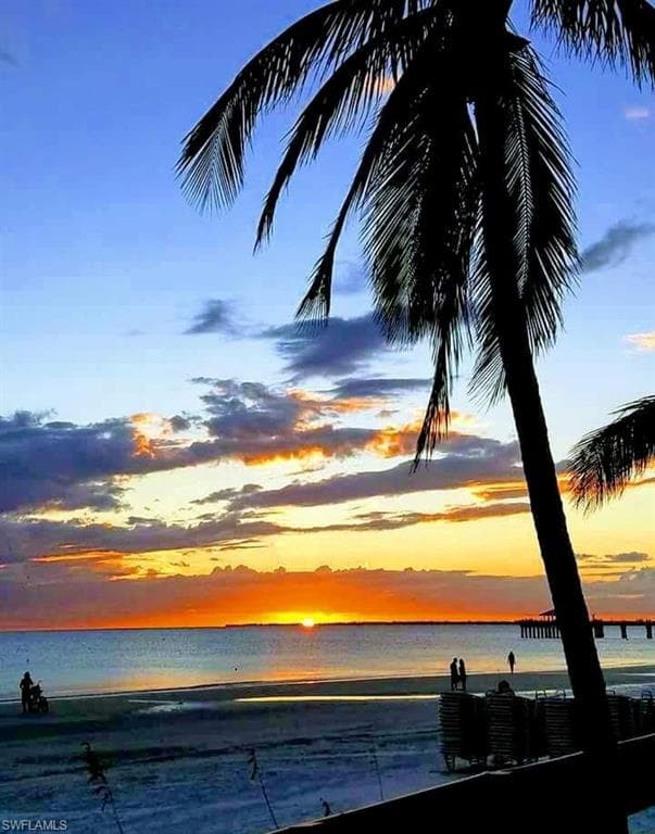 4870 Coral RD, FORT MYERS BEACH FL 33931-27