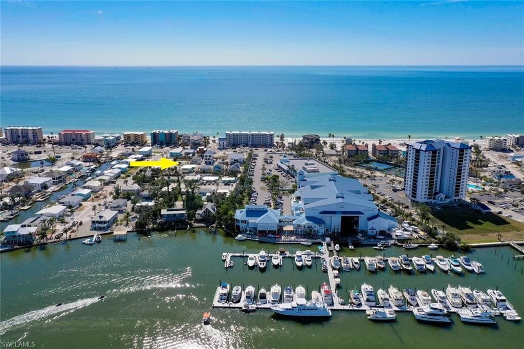 4870 Coral RD, FORT MYERS BEACH FL 33931-9