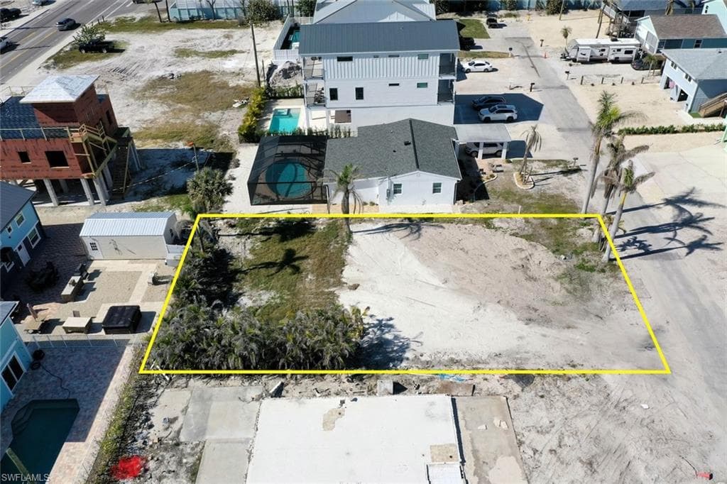 4870 Coral RD, FORT MYERS BEACH FL 33931-14
