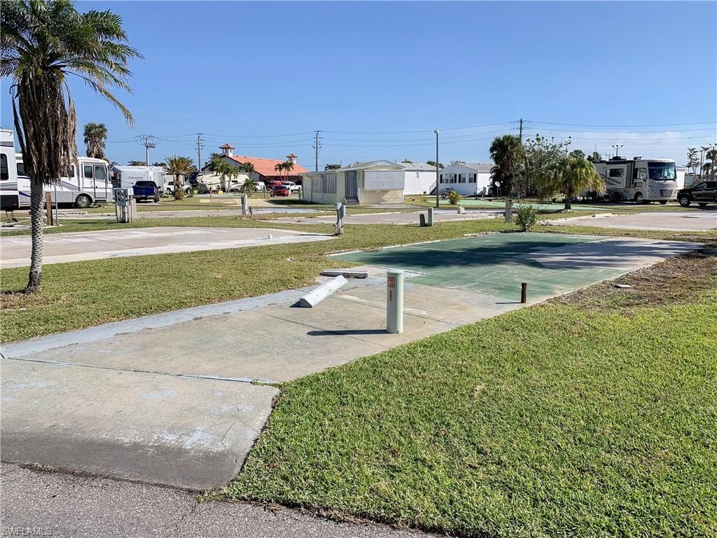 19681 Summerlin #208 RD, FORT MYERS FL 33908-1