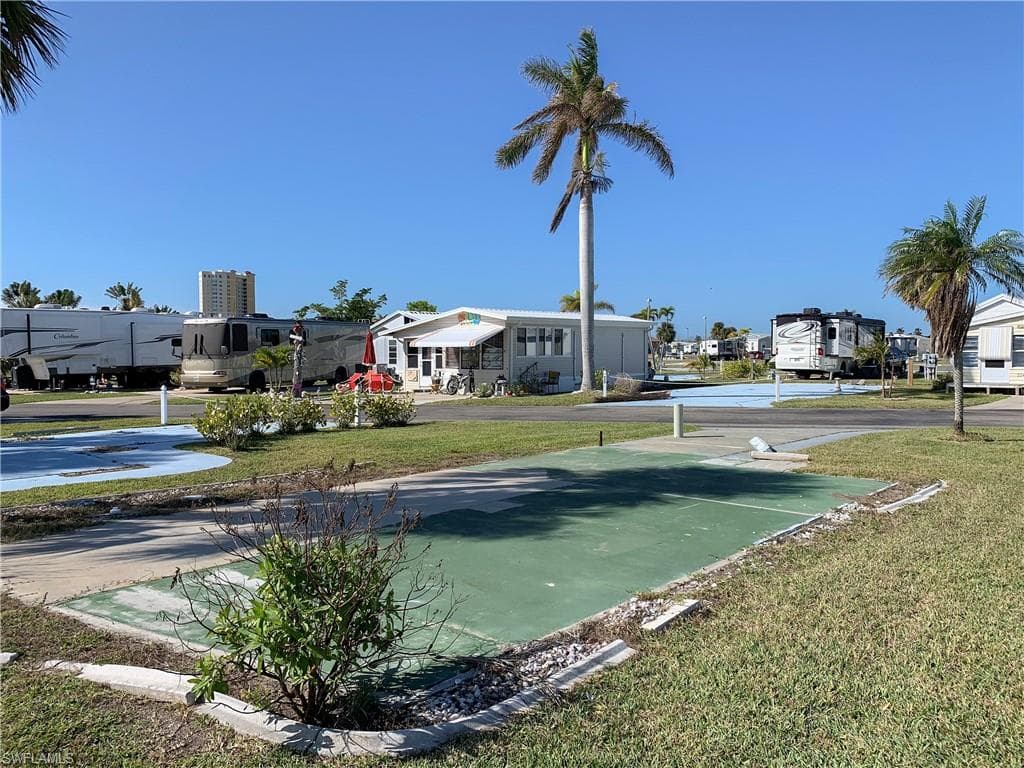 19681 Summerlin #208 RD, FORT MYERS FL 33908-2