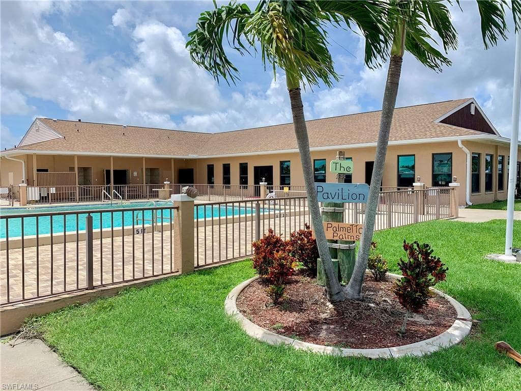 19681 Summerlin #208 RD, FORT MYERS FL 33908-8