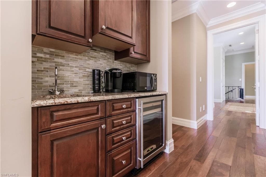 790 18th AVE S-36