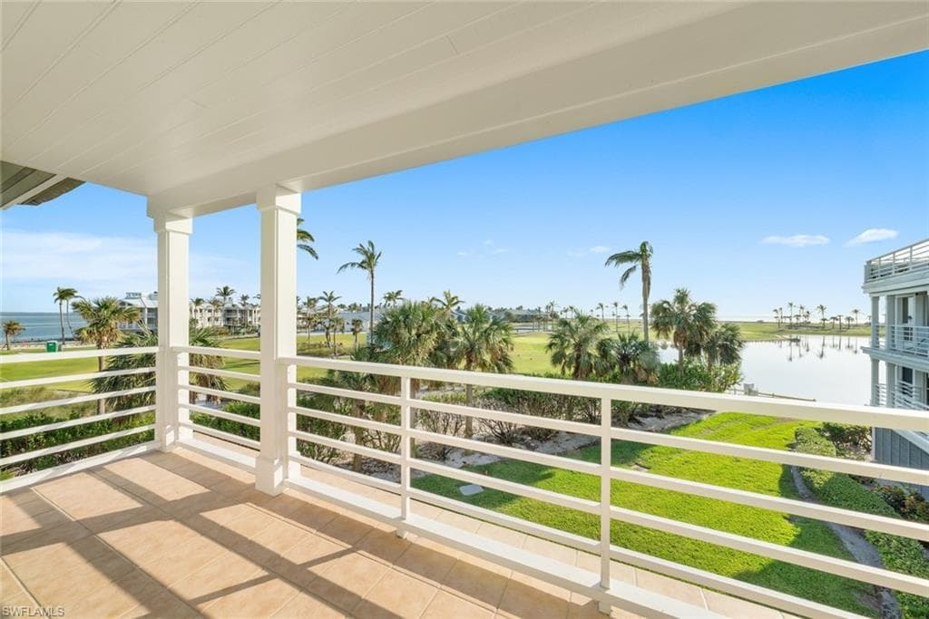 1666 Lands End Village, CAPTIVA FL 33924-10
