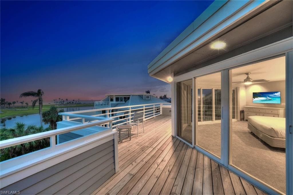 1666 Lands End Village, CAPTIVA FL 33924-39